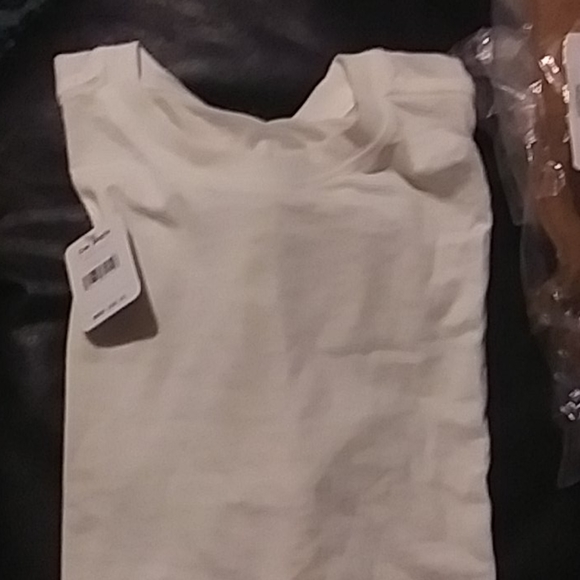 Top - Picture 1 of 1